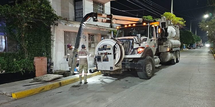 Realiza COMAPA Altamira sondeos en líneas de drenaje en diferentes colonias