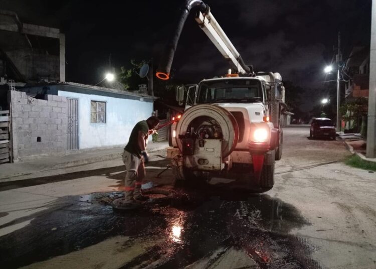 Realiza COMAPA Altamira sondeos en líneas de drenaje en diferentes colonias