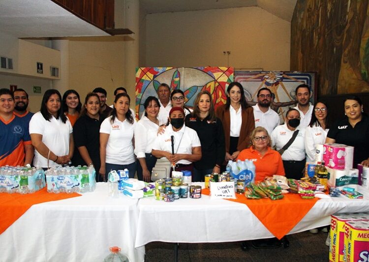 Realiza la UAT colecta de víveres para damnificados por lluvias