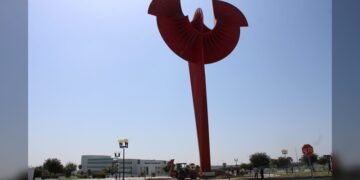 Restaura Obras Públicas Águila del Bicentenario