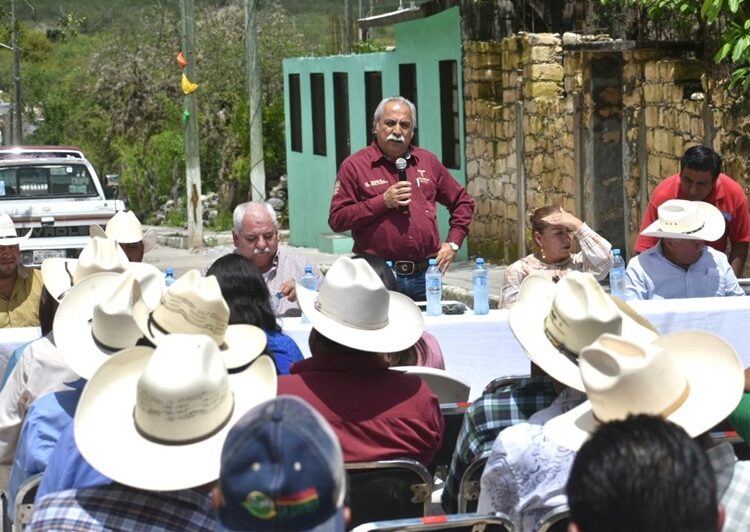 Reciben insumos productores pecuarios del altiplano