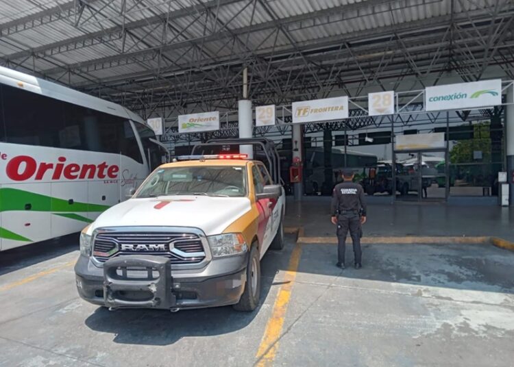 Mantiene Guardia Estatal proximidad en centrales de autobuses