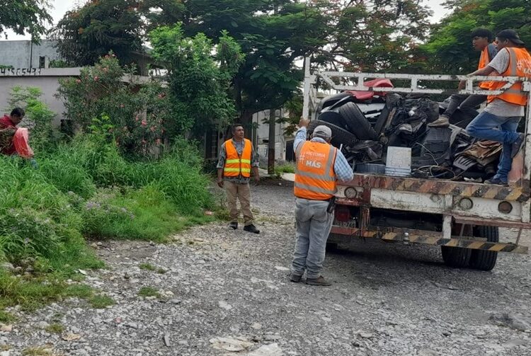 Mantiene SST recorridos para la eliminación de criaderos del dengue