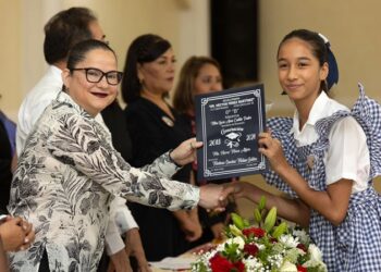 “Seguiremos trabajando para alcanzar los más altos desempeños y una mejor calidad de vida”: Lucía Aimé