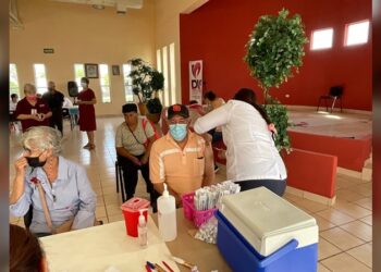 Tendrá Sistema DIF NLD Brigada de Salud para adultos mayores