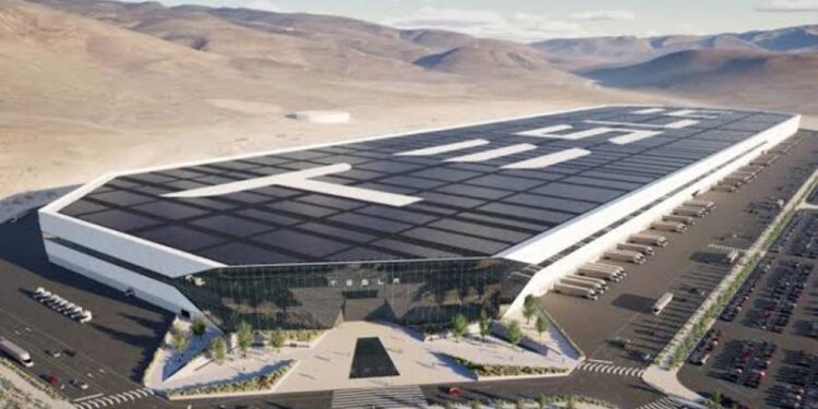 Elon Musk frena proyecto Tesla en Nuevo León