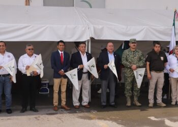 Turismo de NLD orienta e invita a paisanos a disfrutar de la ciudad