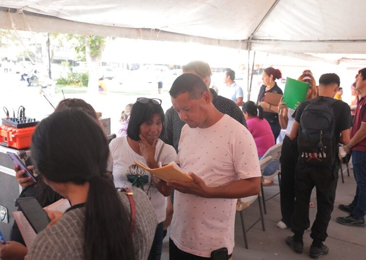 Vincula Gobierno de NLD a más de 6 mil personas con oportunidades laborales