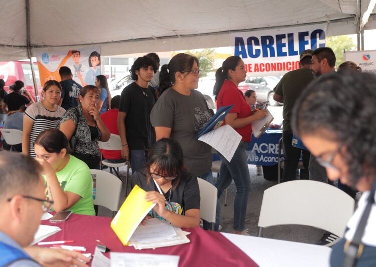 Vincula Gobierno de NLD a más de 6 mil personas con oportunidades laborales