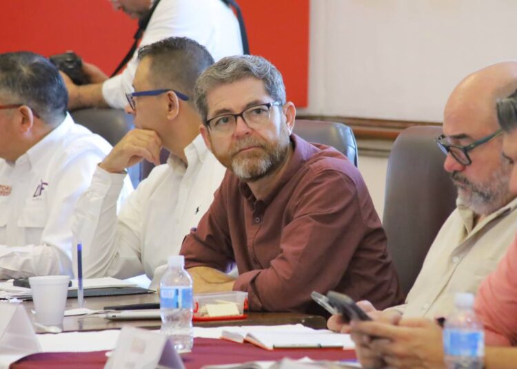 Acuerdan Municipio y Salud, hacer frente a enfermedades