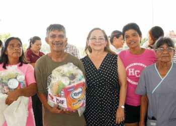 Sistema DIF Altamira entrega apoyos en Monte Alto