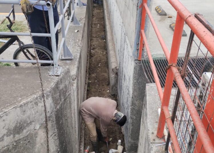 COMAPA Altamira apoya en limpieza de canales y drenes pluviales