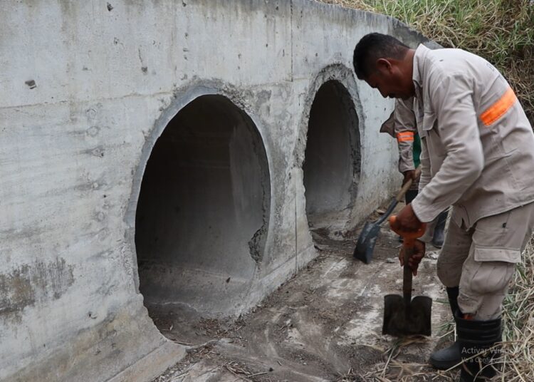 COMAPA Altamira apoya en limpieza de canales y drenes pluviales