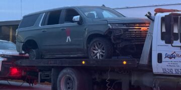 Guardia Estatal ubica bodega y asegurar vehículos mounstro