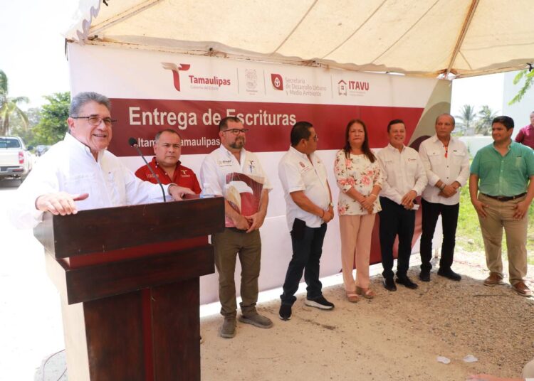 Benefician en Altamira a 43 familias con escrituras patrimoniales