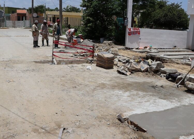 Restaura COMAPA Altamira pavimento en vialidades