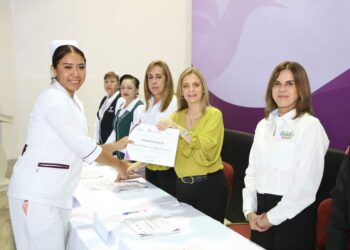 Egresan 286 alumnos de los Centros de Capacitación del DIF Tampico