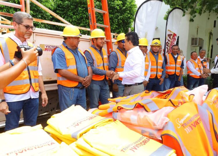 Lalo sigue iluminando Victoria, con más y mejor equipo