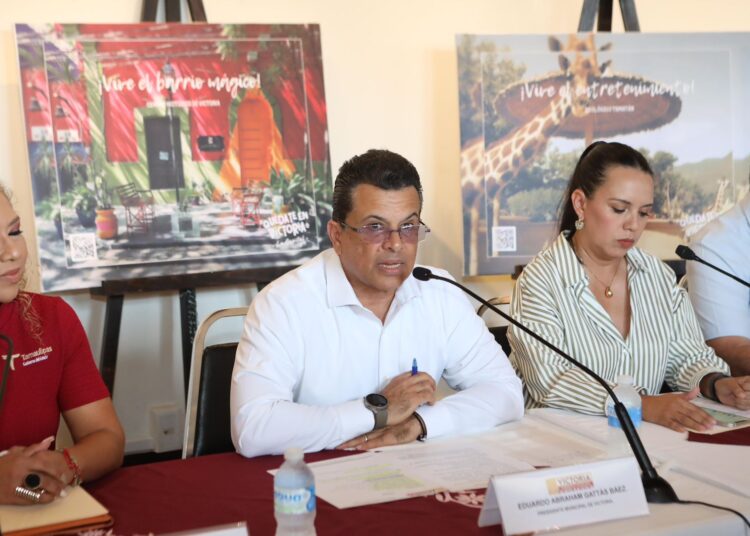 Invita Lalo a quedarse en Victoria y disfrutarlo en familia.