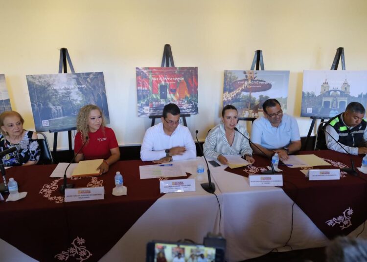 Invita Lalo a quedarse en Victoria y disfrutarlo en familia.