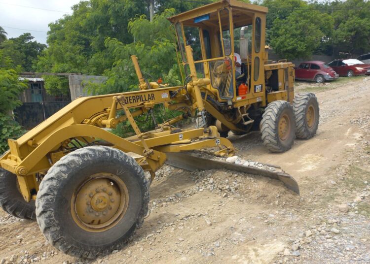 Continúa bacheo en Victoria durante periodo vacacional