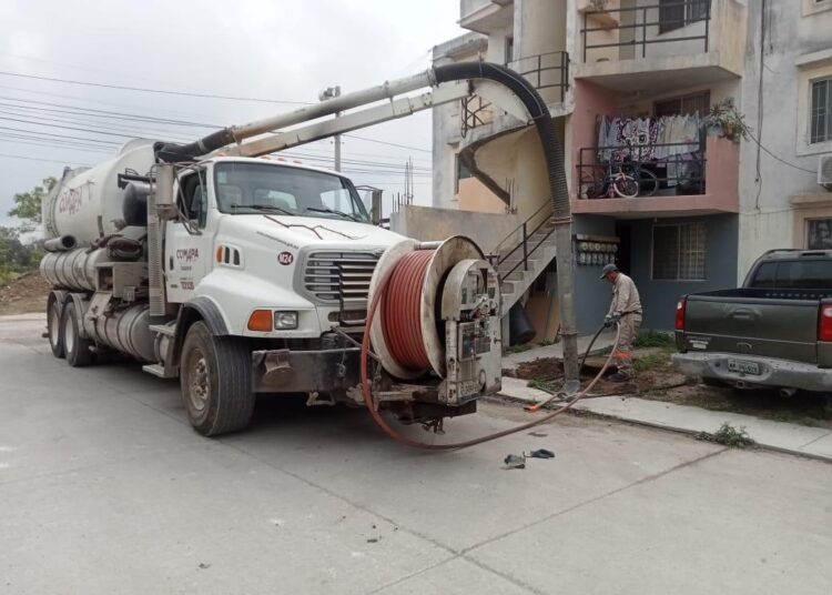 Desazolva COMAPA Altamira registros en colonias y fraccionamientos