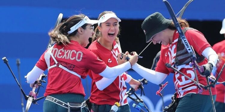 ‘París 2024’: ¡México consigue su primera medalla! Bronce en tiro con arco