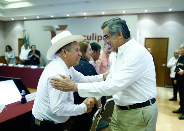 Anuncia Américo Villarreal apoyo adicional para productores de sorgo