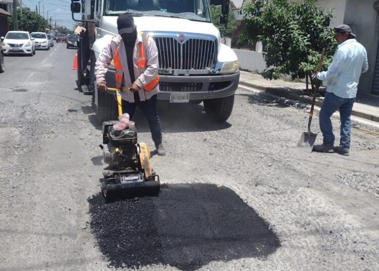 Avanza el mejoramiento de calles en Victoria