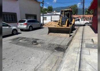 COMAPA Victoria realiza trabajos en el 10 y 11 Bravo