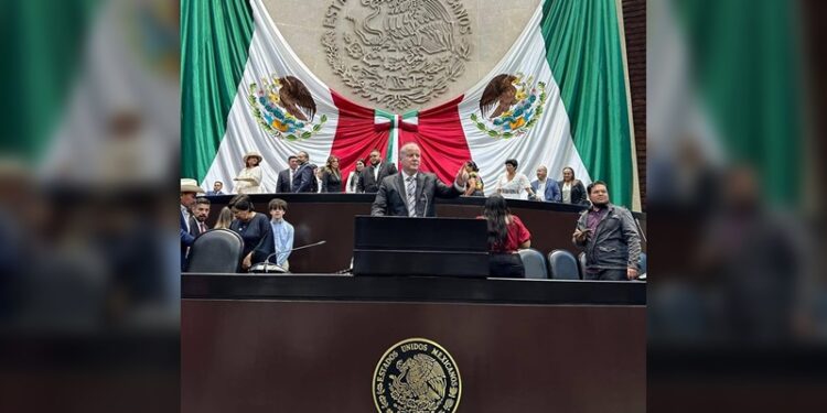 “Serviré con amor al pueblo”: Carlos Canturosas