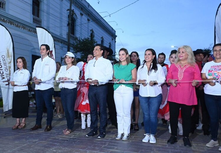 Celebran Día de la Juventud y Feria de Regreso a Clases en Libre 17 Te Quiero Más