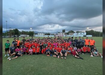Convive Club Correcaminos con niños futbolistas de Ciudad Victoria