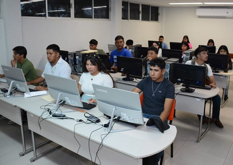 Cuenta la UAT con mejores instalaciones para la educación integral de sus estudiantes