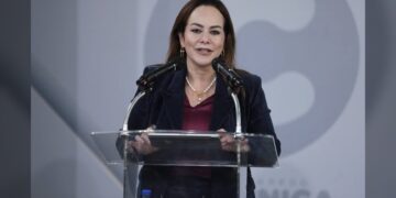 Destaca Alcaldesa Carmen Lilia Canturosas liderazgo de Aduana de NLD
