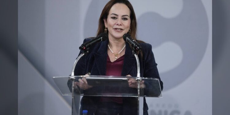 Destaca Alcaldesa Carmen Lilia Canturosas liderazgo de Aduana de NLD