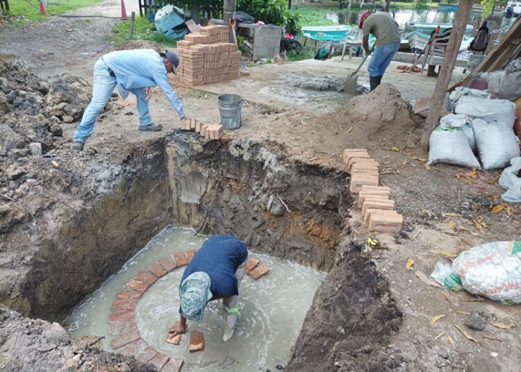 Dota COMAPA Altamira de servicio de drenaje a zona gastronómica