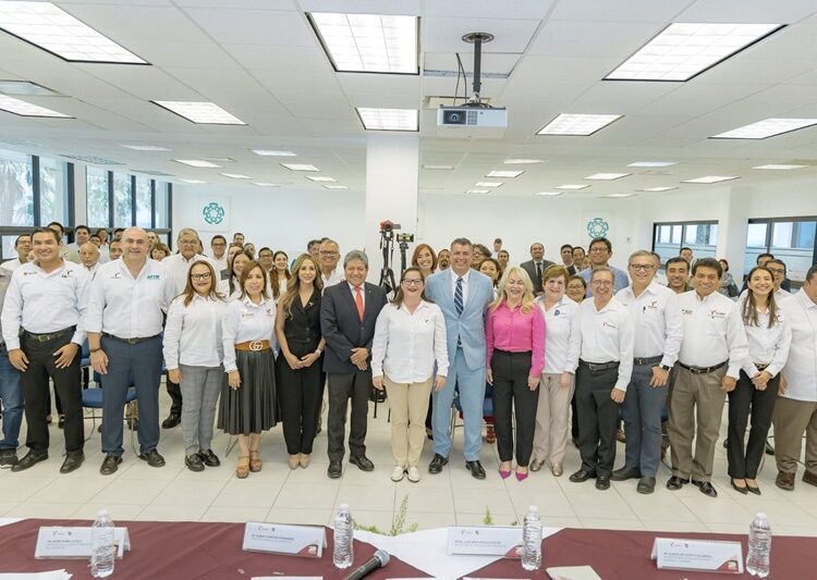 Formarán SET y CINVESTAV profesionistas en el sector tecnológico de semiconductores