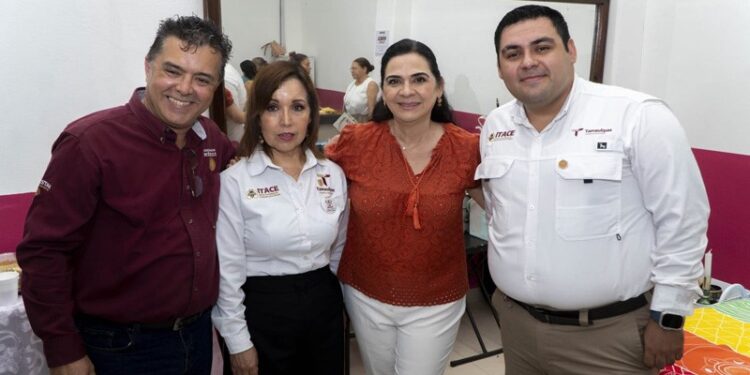 Fortalece Mónica Villarreal la capacitación para las mujeres tampiqueñas