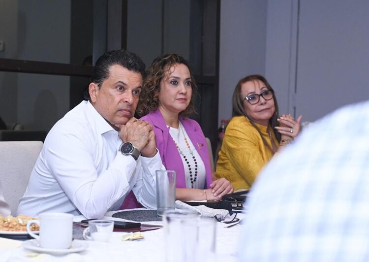 Fortalecen Municipio y CANACO Victoria vínculo de colaboración