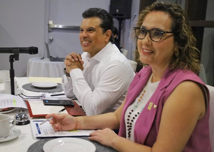 Fortalecen Municipio y CANACO Victoria vínculo de colaboración