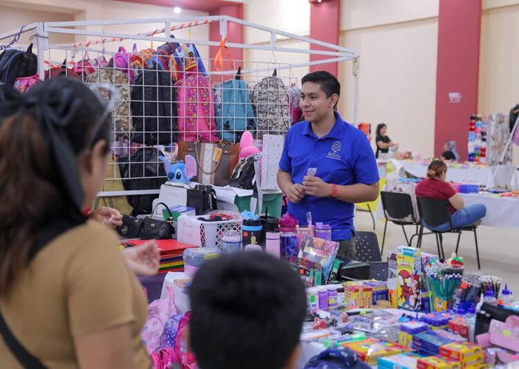 Gobierno de NLD realiza con éxito tercera “Expo Regreso a Clases 2024”