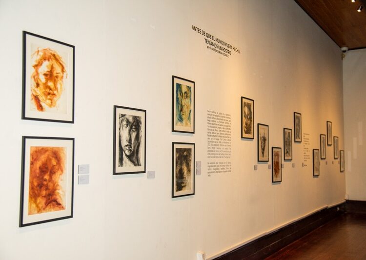 Llega exposición “Antes de que el mundo fuera hecho, teníamos un rostro”