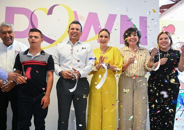 Inauguran Lucy y Lalo Gattás Centro Down del DIF Victoria
