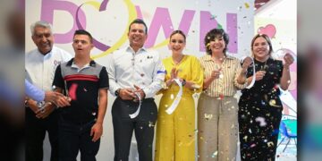 Inauguran Lucy y Lalo Gattás Centro Down del DIF Victoria