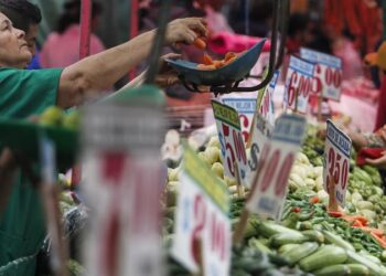 “Precios retroceden”: Inflación baja y se ubica en 5.16% la primera quincena de agosto