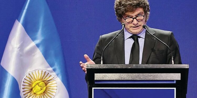 Presidente de Argentina cancela su viaje a México