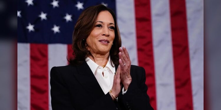 Demócratas llegan unidos con Kamala; inicia convención nacional