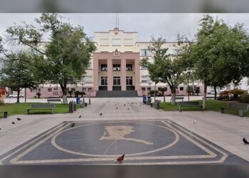 Llama Fiscalía Anticorrupción a ex funcionarios involucrados en reparto ilegal de notarías