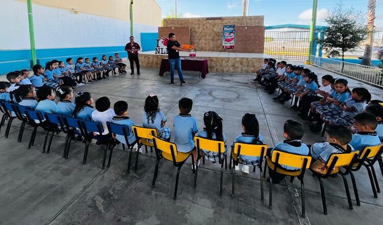 Llevan Biblioteca Itinerante al jardín de niños “Lidia Ángela Ramírez Hernández”